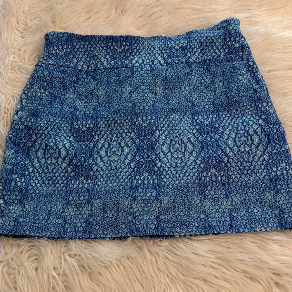 Attyre Blue Printed Mini Skort size 6 length 15” waist 30” excellent condition - Picture 8 of 8